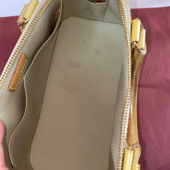 Louis Vuitton Vernis Alma - Picture 7 of 9